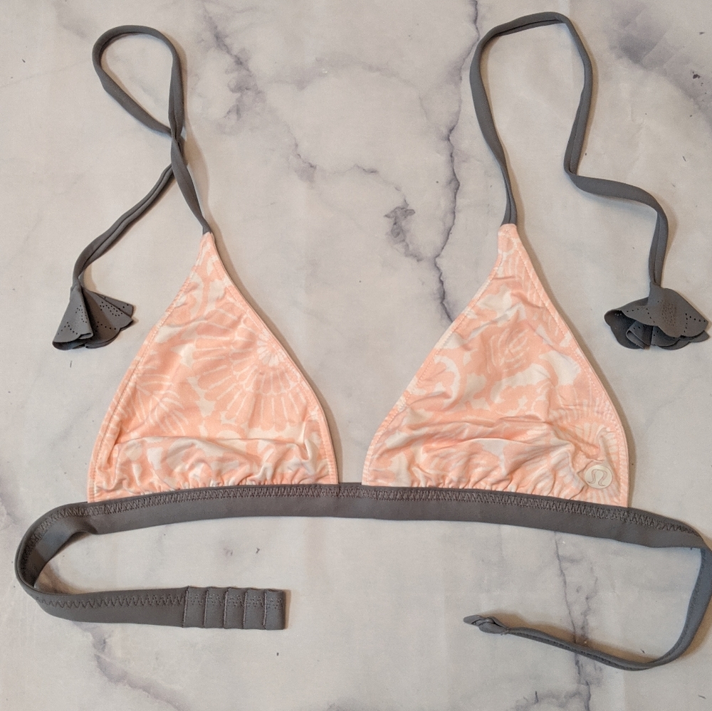 Lululemon bathing suit top